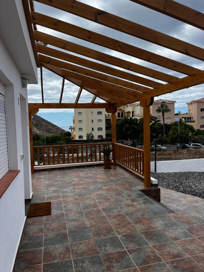 2 Bedroom Apartments Los Cristianos Beach Tenerife Tamaragua Arona  Eksteriør billede