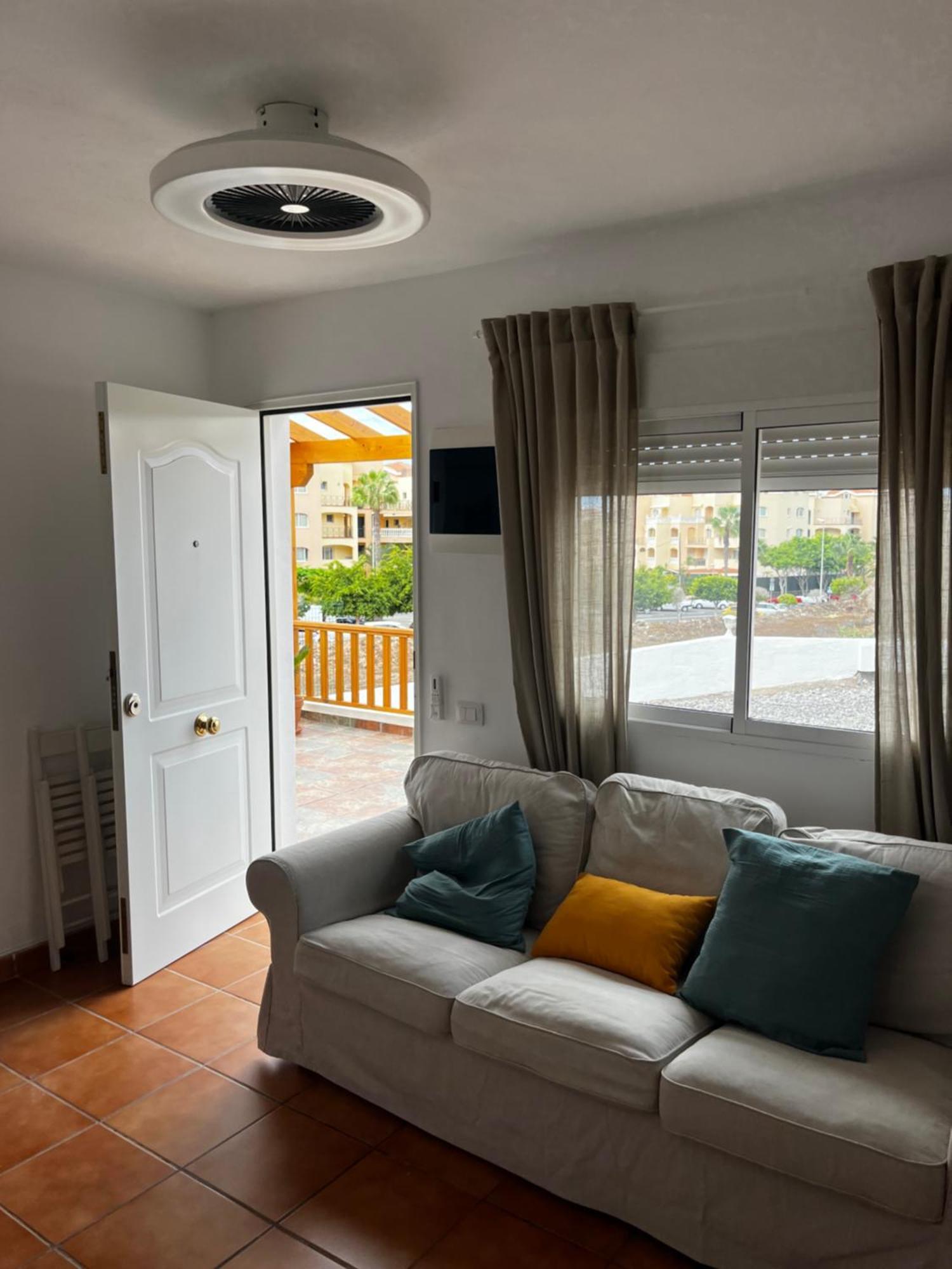 2 Bedroom Apartments Los Cristianos Beach Tenerife Tamaragua Arona  Eksteriør billede